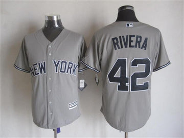 Mariano Rivera New York Yankees grey jersey