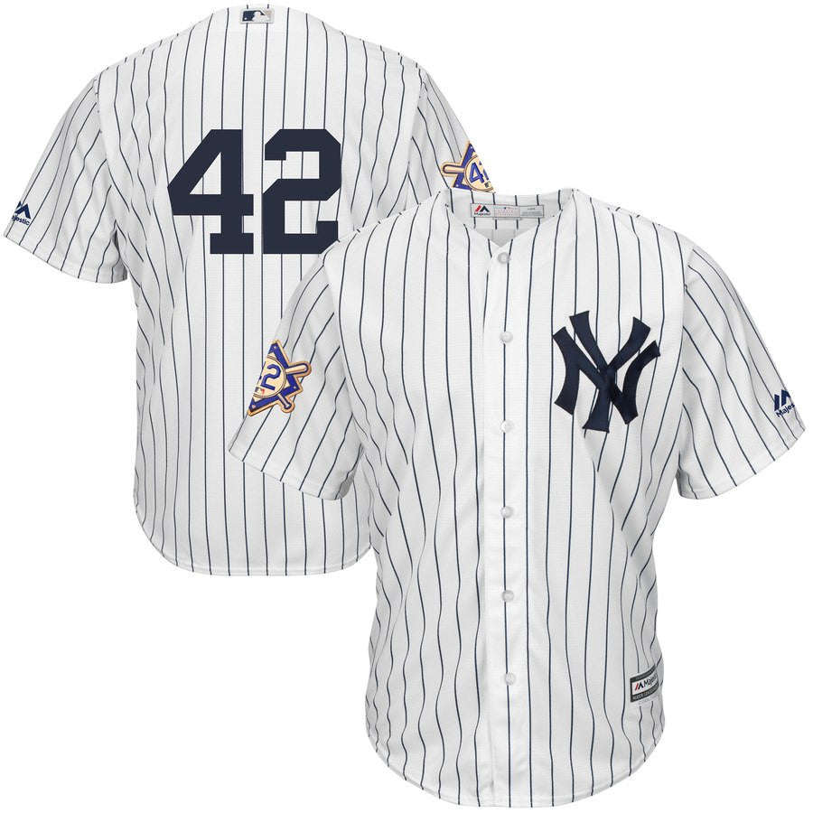 Mariano Rivera New York Yankees white jersey
