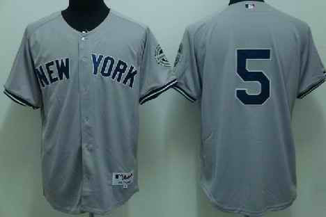 Joe DiMaggio New York Yankees grey jersey