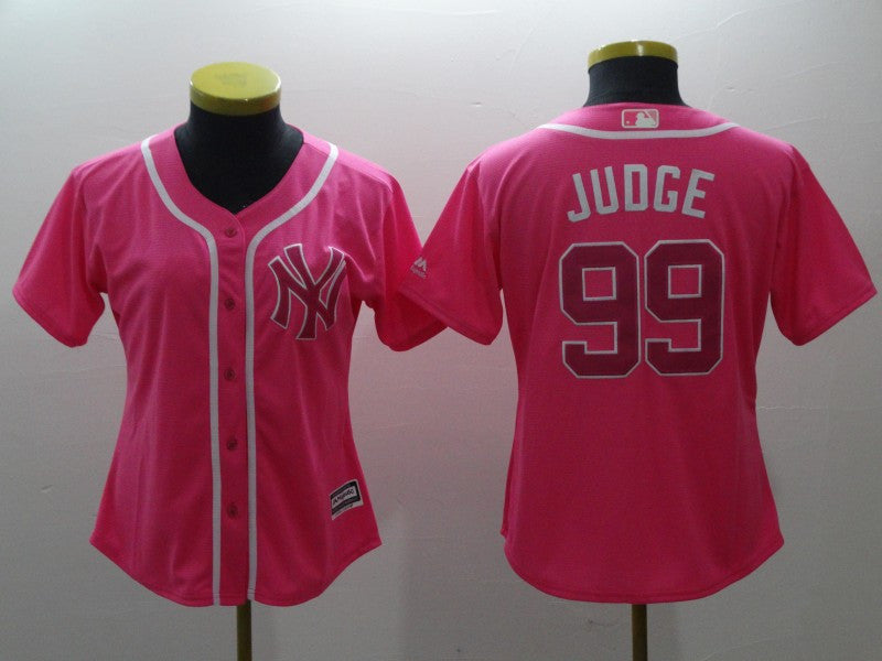 Aaron Judge New York Yankees pink jersey
